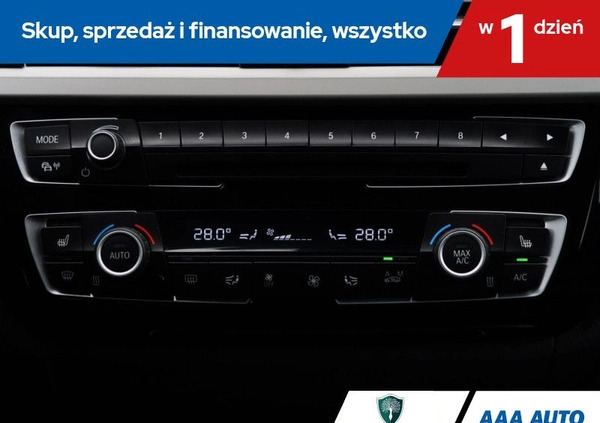 BMW Seria 3 cena 54000 przebieg: 192042, rok produkcji 2016 z Bełchatów małe 352